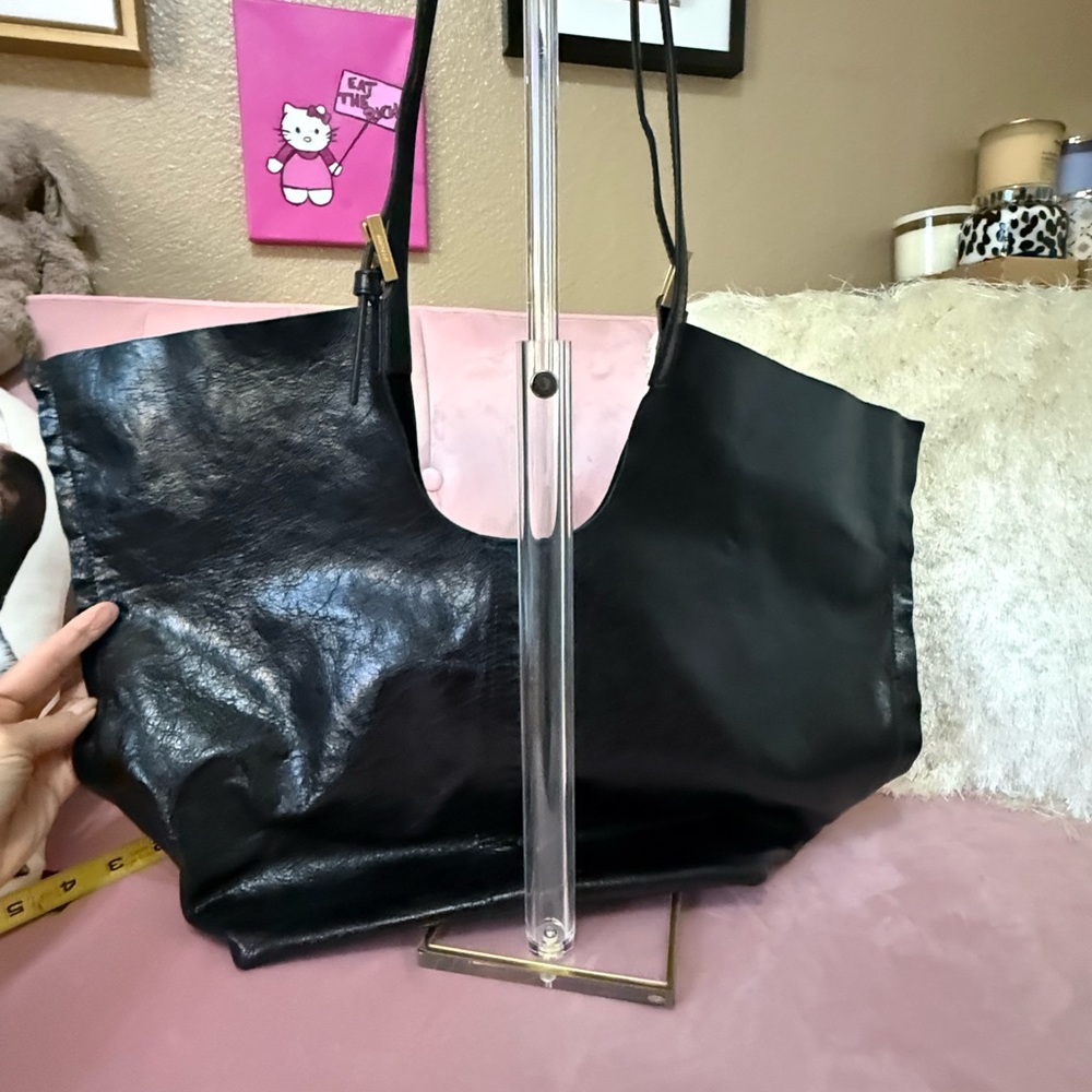 💯 Authentic ALLSAINTS Soft Black Leather Hobo. Unique, large bag!! - Picture 7 of 15